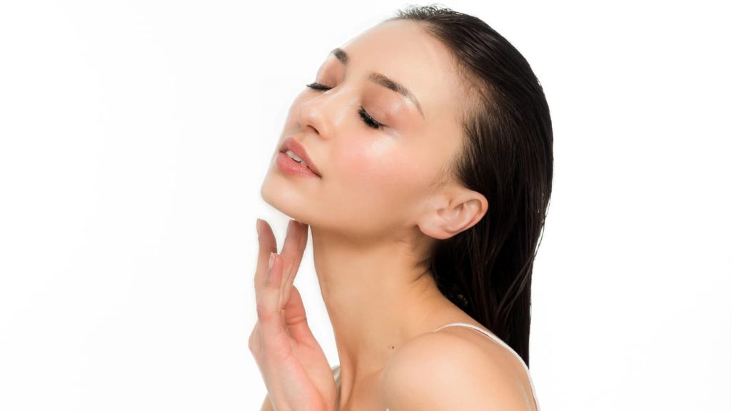 Glowing Skin Tips Naturally: Transform Your Skin with Everyday Ingredients!