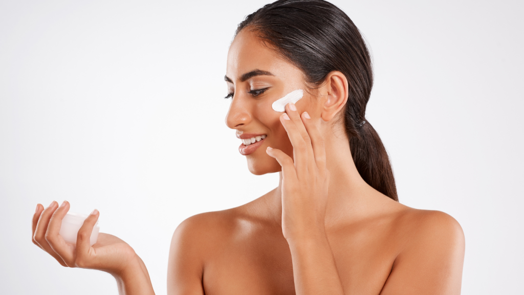 Nighttime Skincare Routine Secrets: How to Transform Your Skin While You Sleep