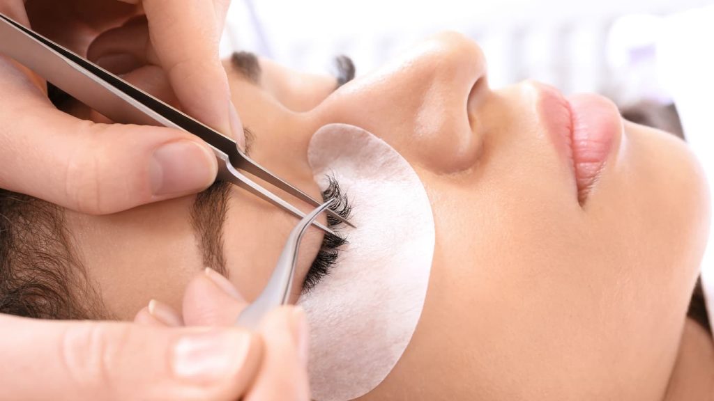 Eyelash Lift and Tint