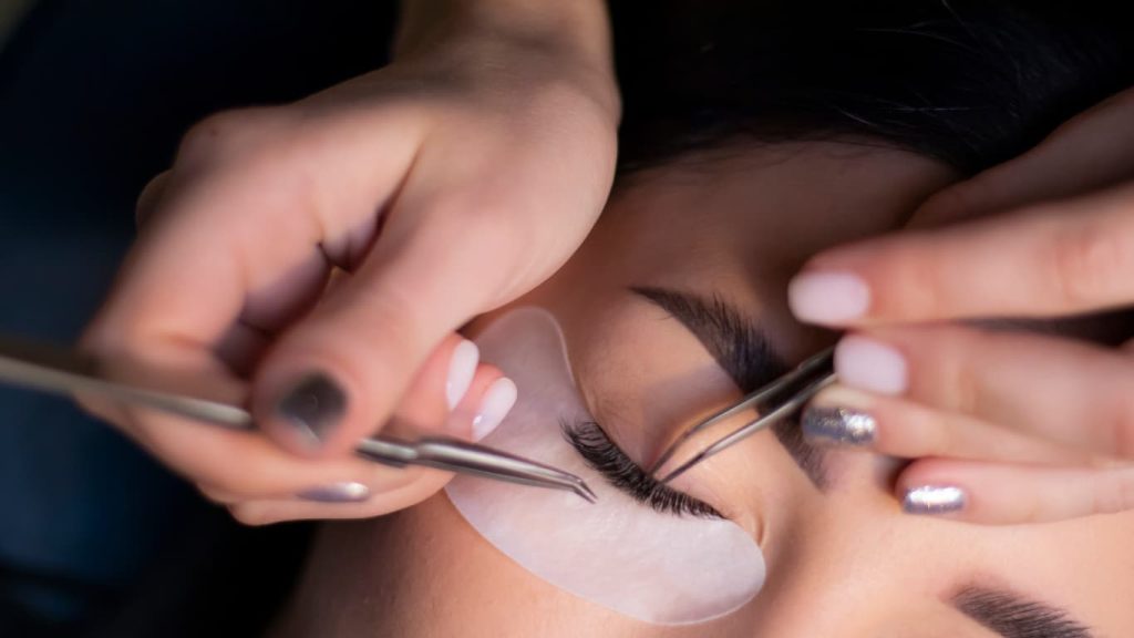 Eyelash Lift and Tint