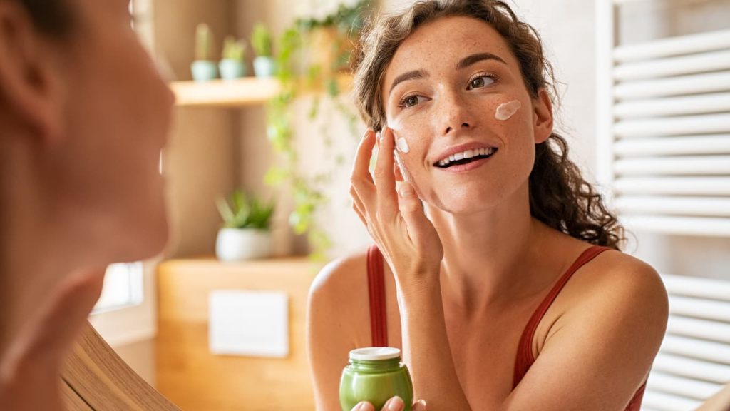 Bright Skin Tips Naturally