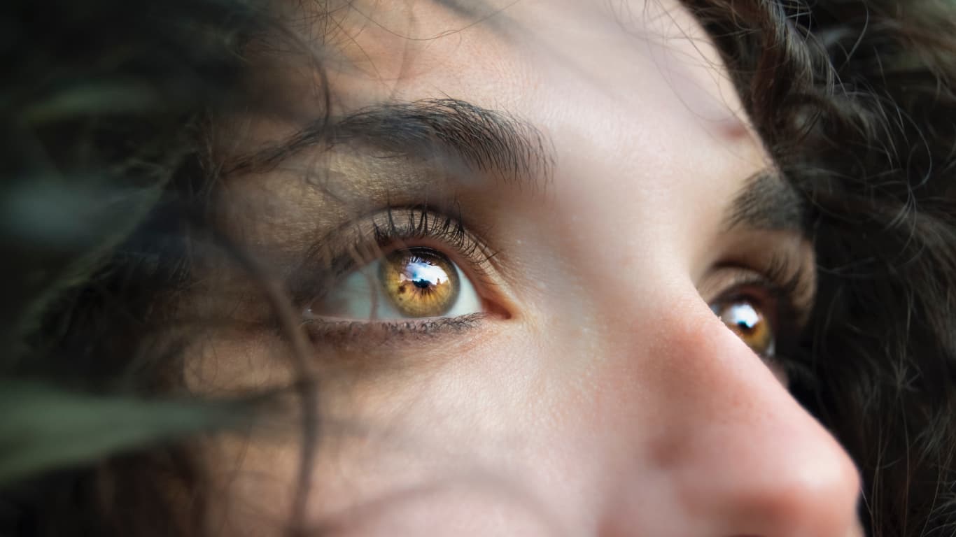 brown contacts on blue eyes