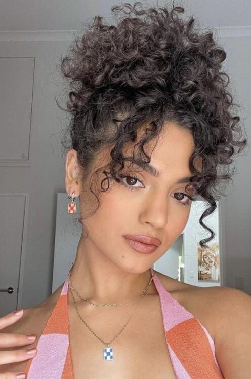 Curly Hair Styles 