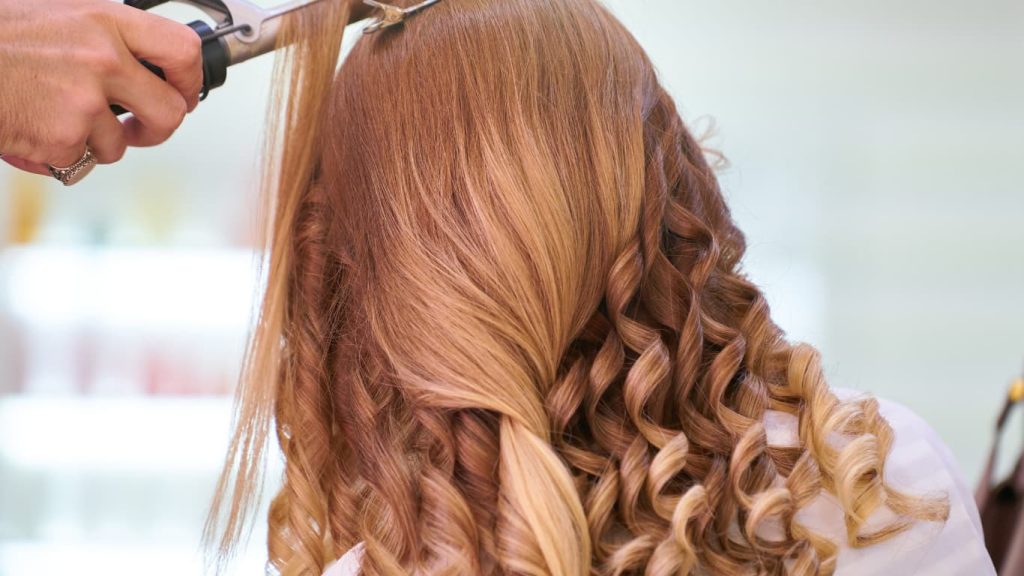 5 Effortless Hairstyles That Make Thin Hair Look Instantly Thicker