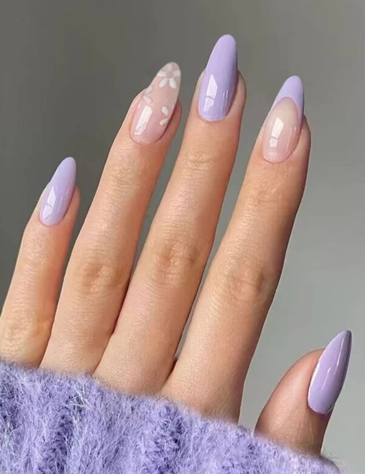 Soft Ombrรฉ Pastels nails