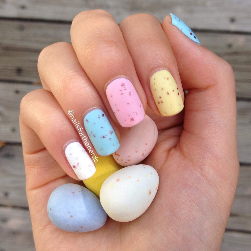 Speckled Egg Nails