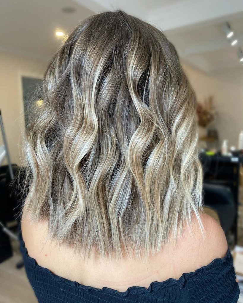 Textured Layered Lob (Thick hairstyles)